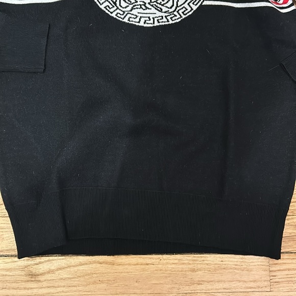 Men’s Versace Sweater brand new ! - Picture 5 of 7